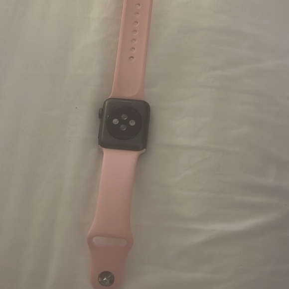 Apple Watch - Picture 2 of 2